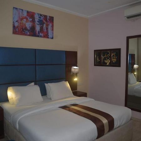 De Santos Hotel Agege Экстерьер фото