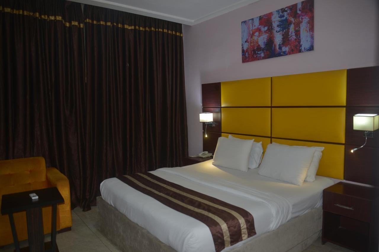 De Santos Hotel Agege Экстерьер фото