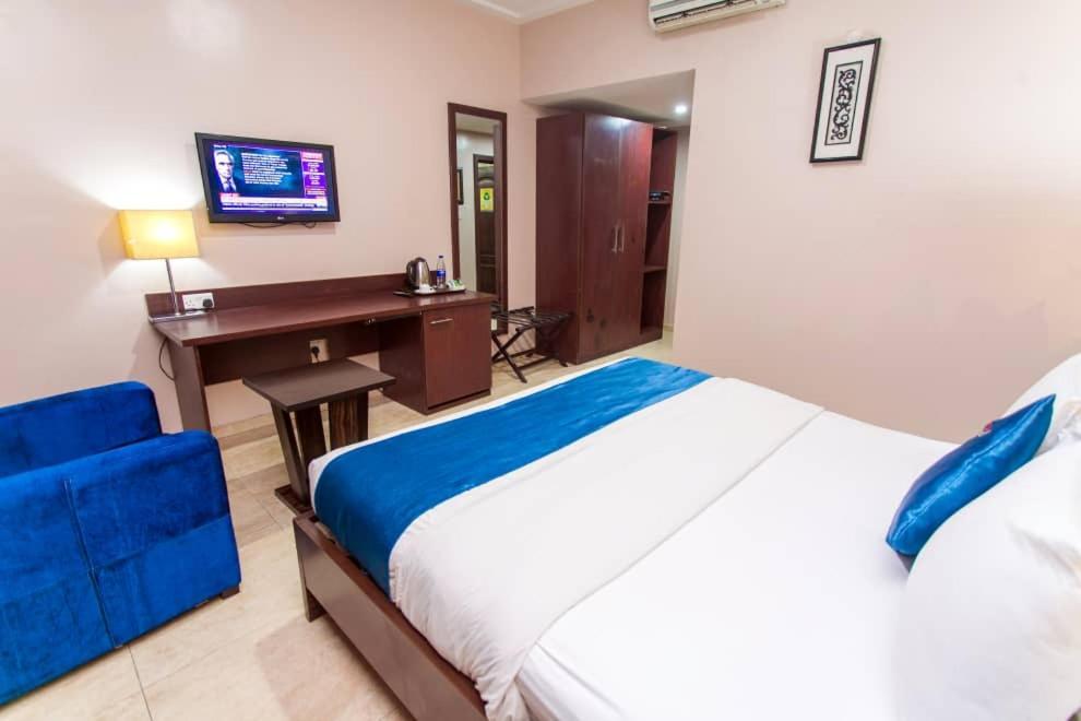 De Santos Hotel Agege Экстерьер фото