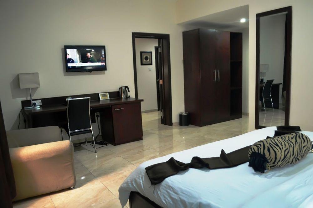 De Santos Hotel Agege Экстерьер фото
