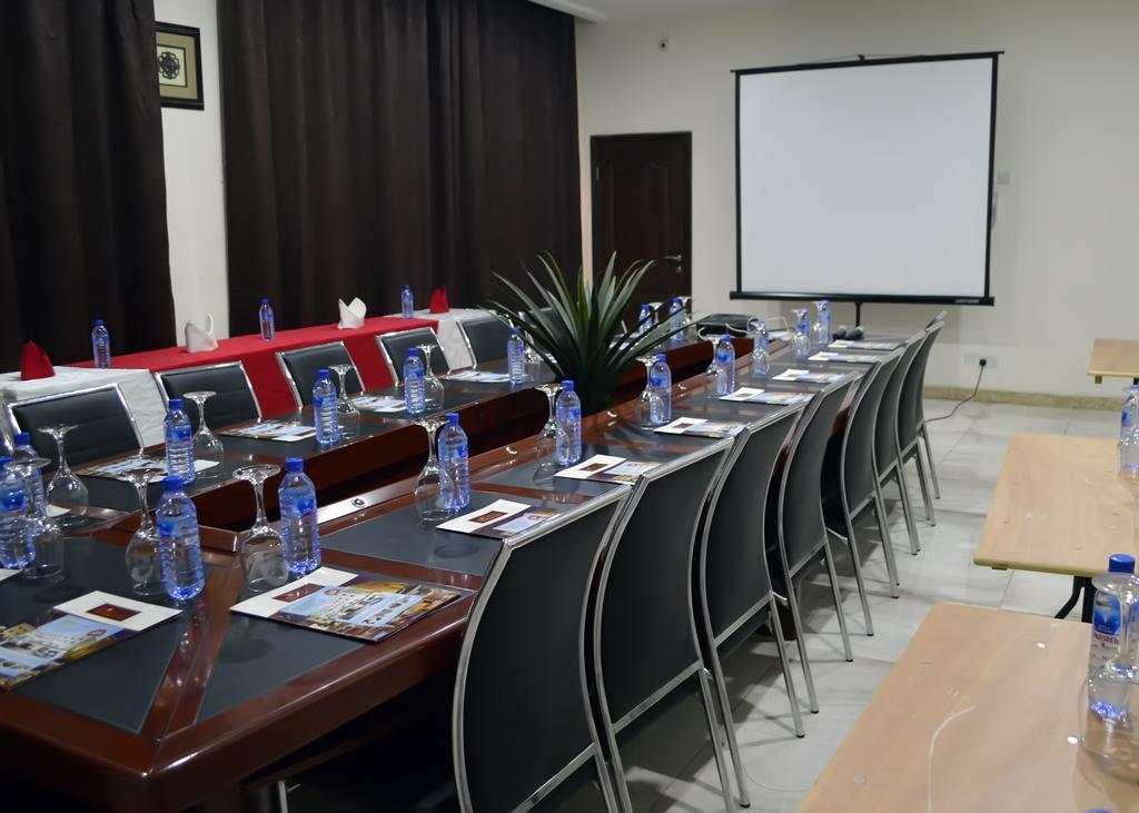 De Santos Hotel Agege Экстерьер фото