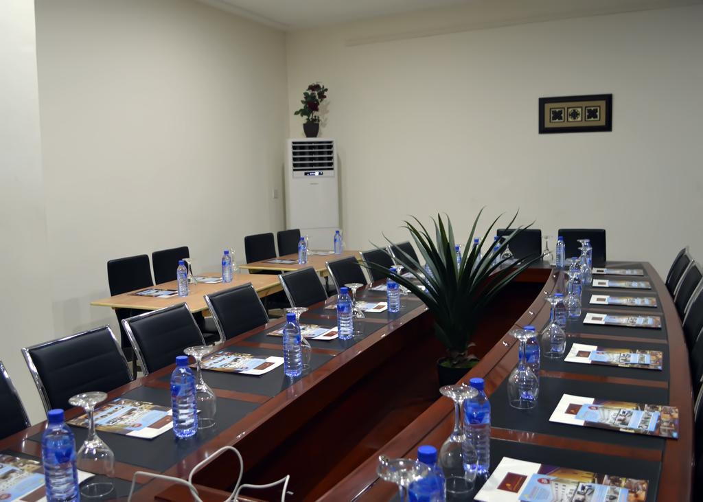 De Santos Hotel Agege Экстерьер фото