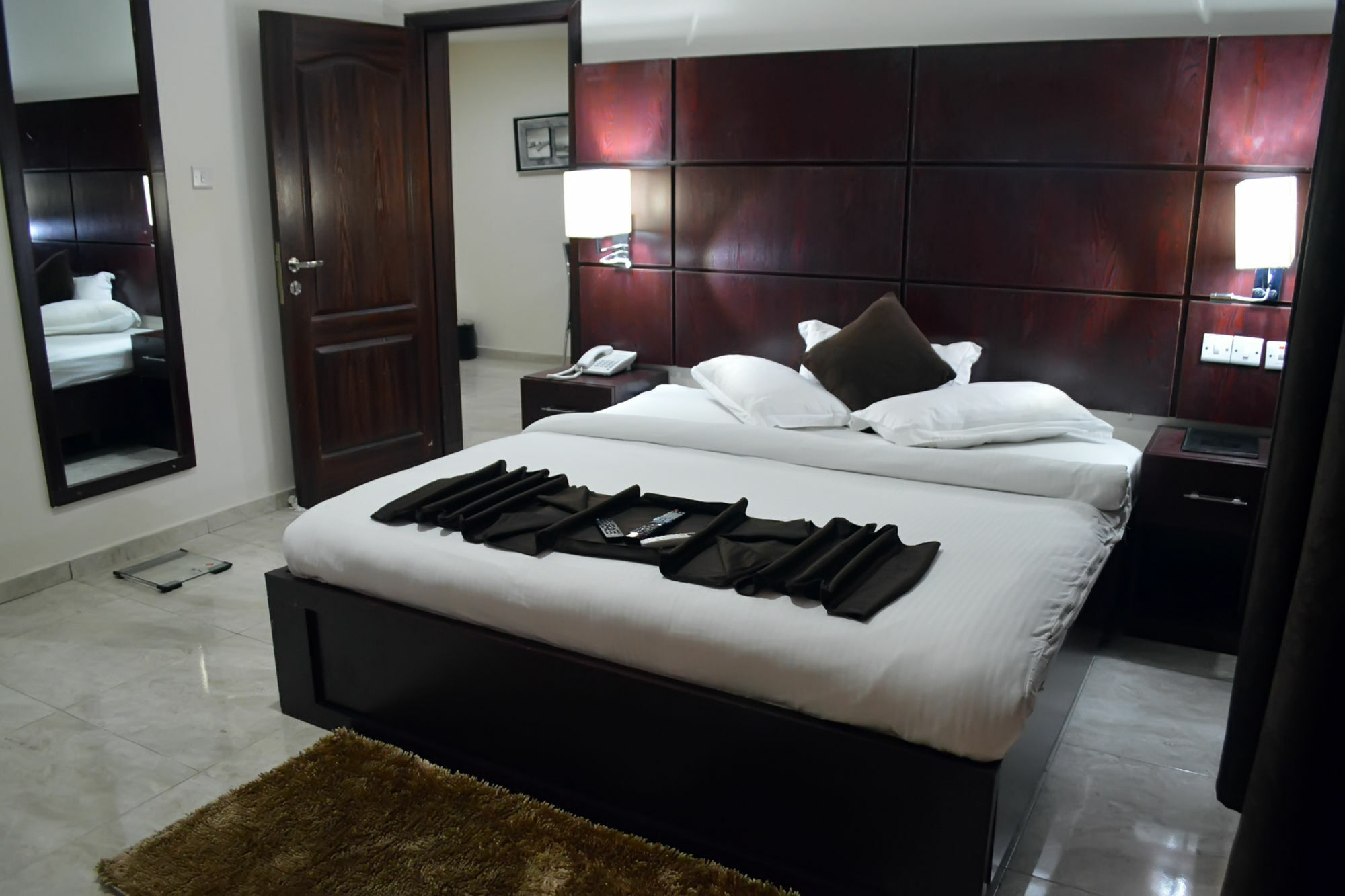 De Santos Hotel Agege Экстерьер фото